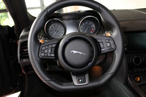 Jaguar F - type R – V8 550 ch - Bolides voitures de prestige à Soultz