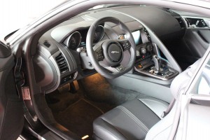 Jaguar F - type R – V8 550 ch - Bolides voitures de prestige à Soultz